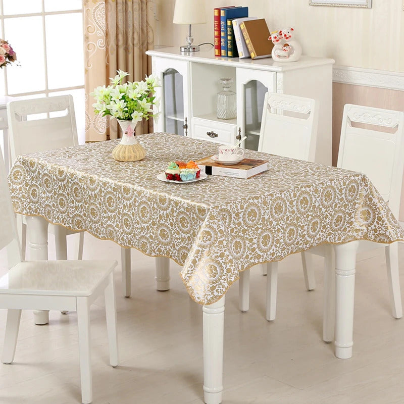 Nappe Dorée Rectangulaire à Motif Floral Élégant