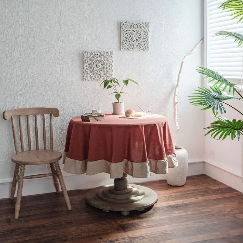Nappe Rouge Brique à Volants – Style Champêtre Chic