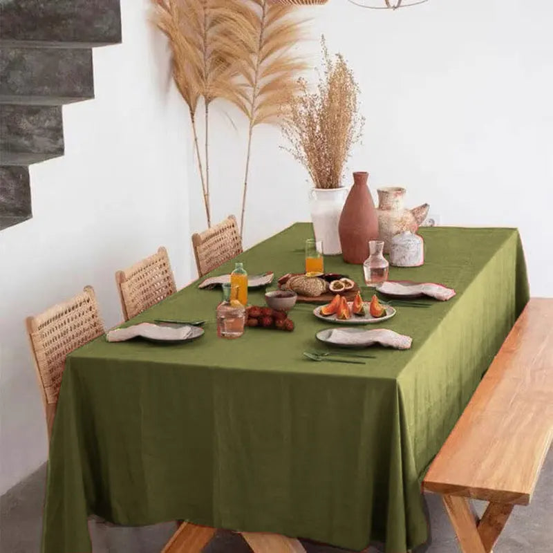 Nappe Rectangulaire en Coton Vert – Élégance Naturelle et Sobriété Intemporelle