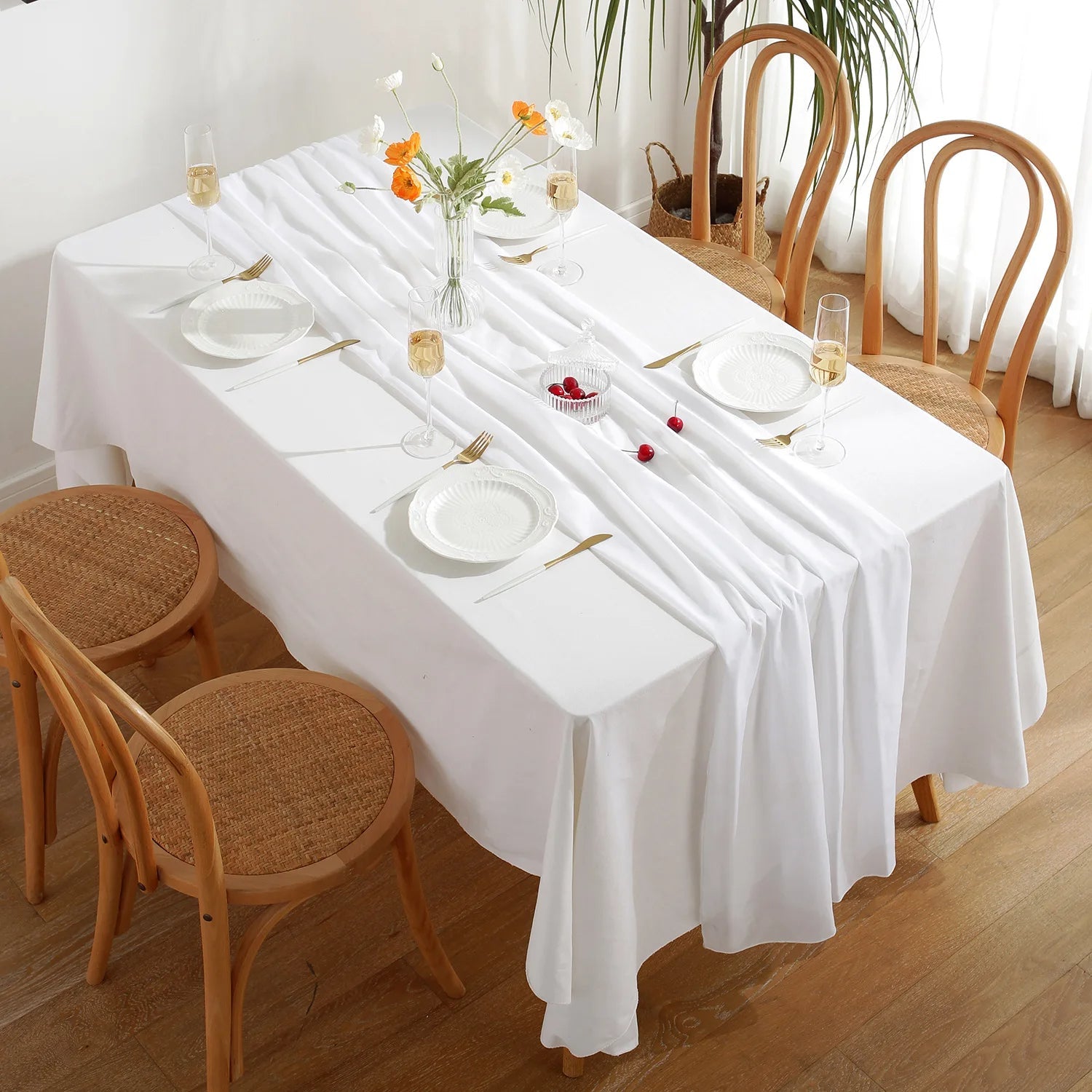 Chemin de Table Blanc Raffiné et Romantique