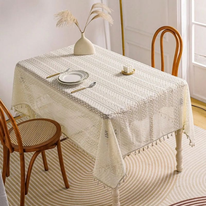 Nappe Beige Vintage en Dentelle