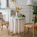 Nappe Blanche Ronde en Dentelle Fine