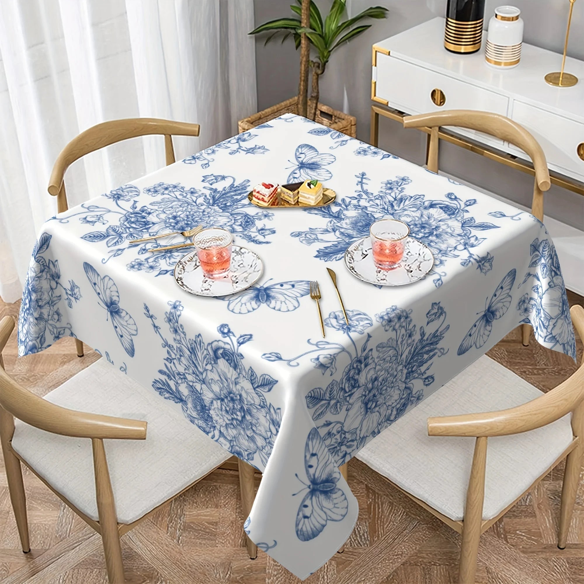 Nappe Carrée Blanche avec Motif Papillon et Floral