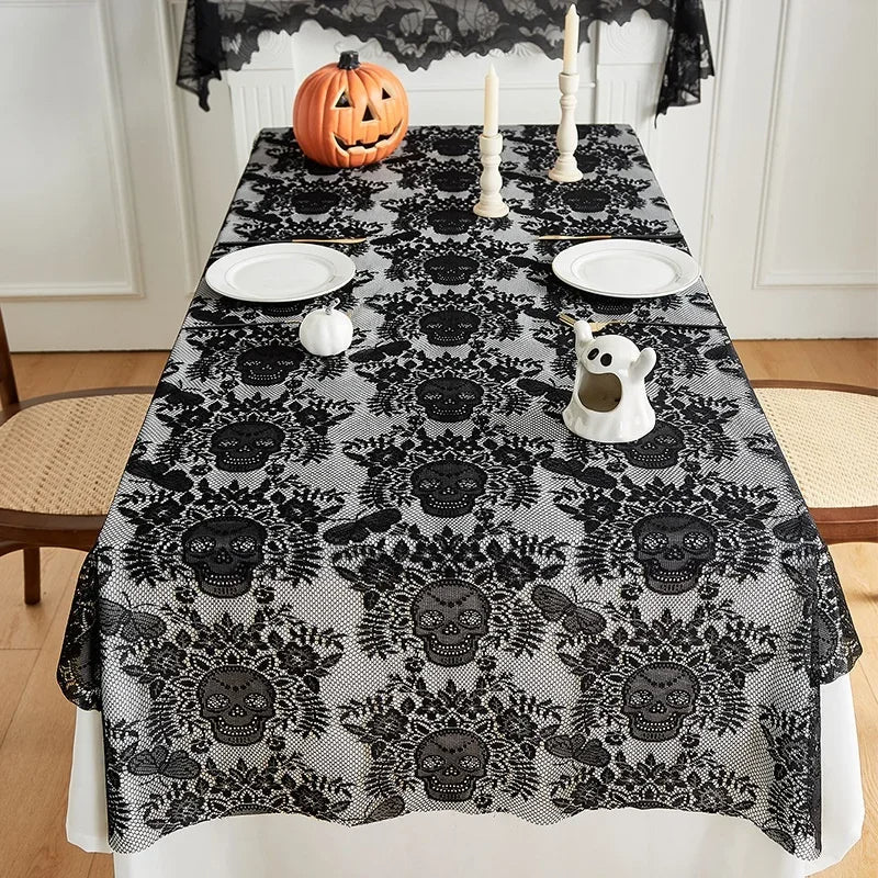 Nappe Noire Thème Halloween avec Dentelle