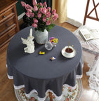 Nappe de Table Grise et Ronde avec Dentelle