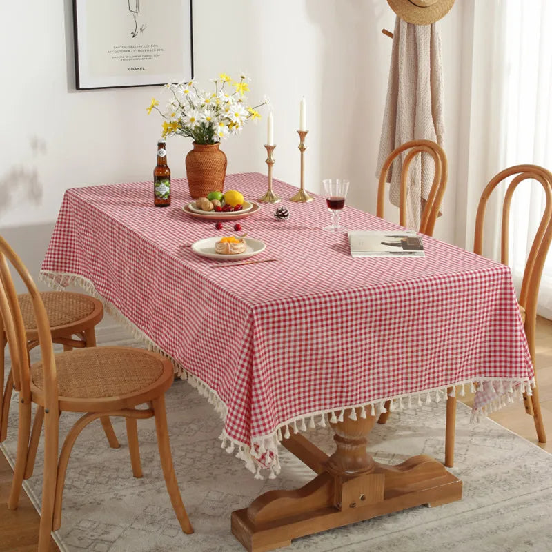 Nappe Table Rose à Carreaux avec Pampilles