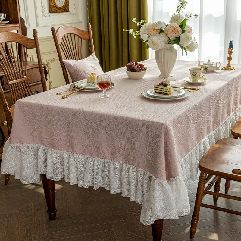 Nappe de Table Rose et Rectangulaire avec Dentelle